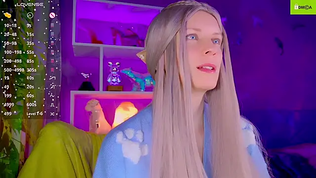 Snapshot of Flash_Summer chatting on 12-15-25, 03:33 Flash Summer online show from 12-15-25, 03:33