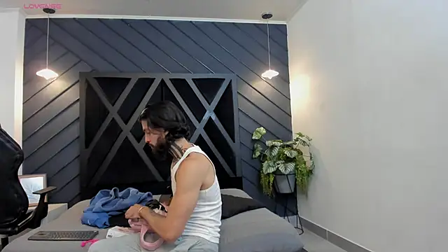 Apolo Bianco  online show from 09-25-25, 11:19