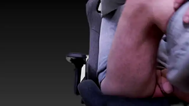 Snapshot of juanpalmox chatting on 11-26-25, 10:27 juanpalmox online show from 11-26-25, 10:27