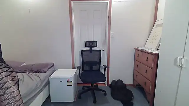 Snapshot of Ruby_Desire chatting on 01-16-25, 10:42 Ruby Desire online show from 01-16-25, 10:42