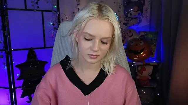 ImBonBon online show from 10-11-25, 07:23