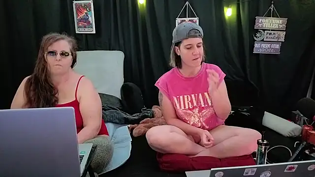 Sexy Mama-69 online show from 11-20-25, 05:34