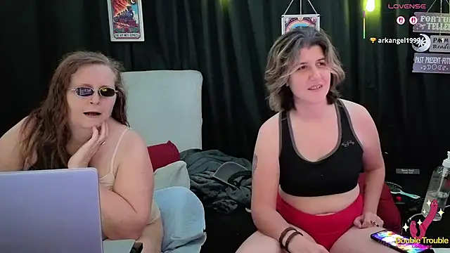 Sexy Mama-69 online show from 11-30-25, 04:22