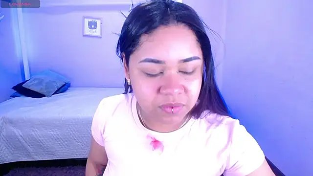 Snapshot of Nahom1_ chatting on 09-20-25, 10:44 Nahom1 online show from 09-20-25, 10:44