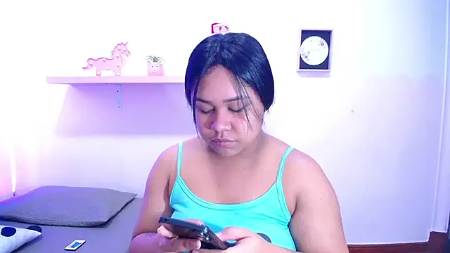 Snapshot of Nahom1_ chatting on 10-17-25, 09:39 Nahom1 online show from 10-17-25, 09:39