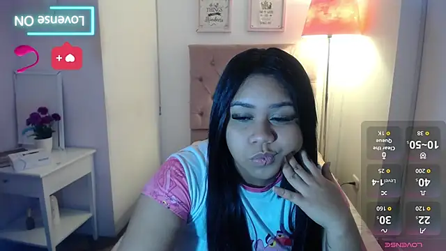 Snapshot of Nahom1_ chatting on 11-22-25, 05:34 Nahom1 online show from 11-22-25, 05:34