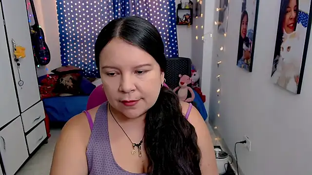 Snapshot of claryssa_ chatting on 11-27-25, 07:38 claryssa online show from 11-27-25, 07:38