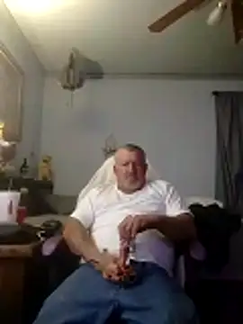 Snapshot of bigdoog8 chatting on 03-23-26, 10:58 bigdoog8 online show from 03-23-26, 10:58