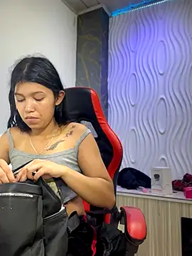 Snapshot of emily_rosse04 chatting on 11-20-25, 11:10 emily rosse04 online show from 11-20-25, 11:10