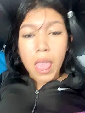 Snapshot of emily_rosse04 chatting on 11-22-25, 11:09 emily rosse04 online show from 11-22-25, 11:09