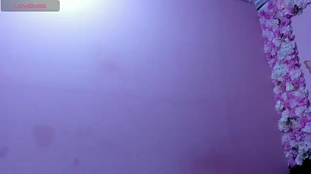 Snapshot of grandmother_milf chatting on 10-30-25, 07:47 grandmother milf online show from 10-30-25, 07:47