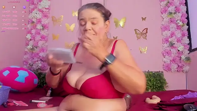 grandmother milf online show from 03-09-26, 12:20