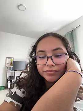 CurlyGirl 1 online show from 01-31-25, 04:38