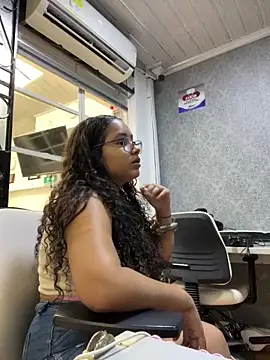 CurlyGirl 1 online show from 02-05-25, 01:33