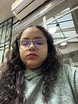 CurlyGirl 1 online show from 02-13-25, 11:28