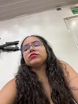 CurlyGirl 1 online show from 03-15-25, 04:10