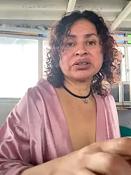 Snapshot of SheraHadee chatting on 09-27-25, 02:22 SheraHadee online show from 09-27-25, 02:22