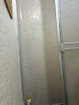 Snapshot of SheraHadee chatting on 09-28-25, 04:12 SheraHadee online show from 09-28-25, 04:12