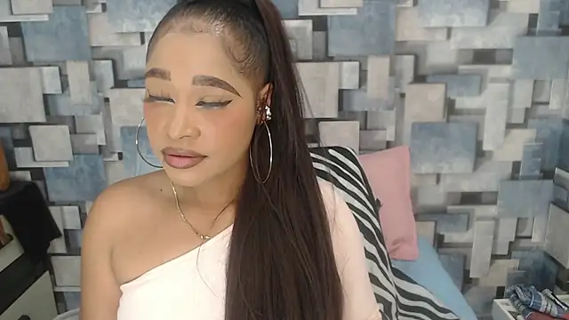 Snapshot of angel_dthroatt chatting on 11-28-25, 12:08 angel dthroatt online show from 11-28-25, 12:08