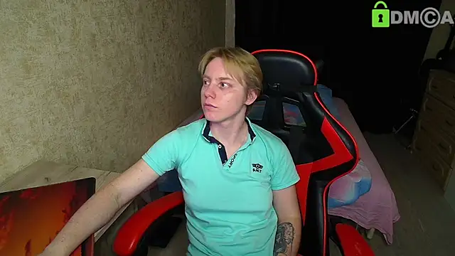 Snapshot of Alexis_Gordon chatting on 11-15-25, 09:21 Alexis Gordon online show from 11-15-25, 09:21