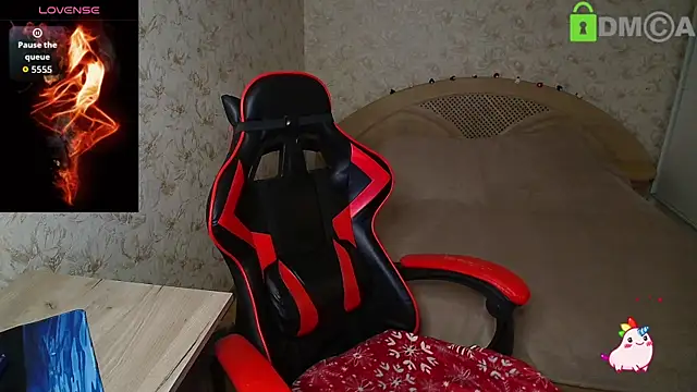 Alexis Gordon online show from 04-20-26, 08:32