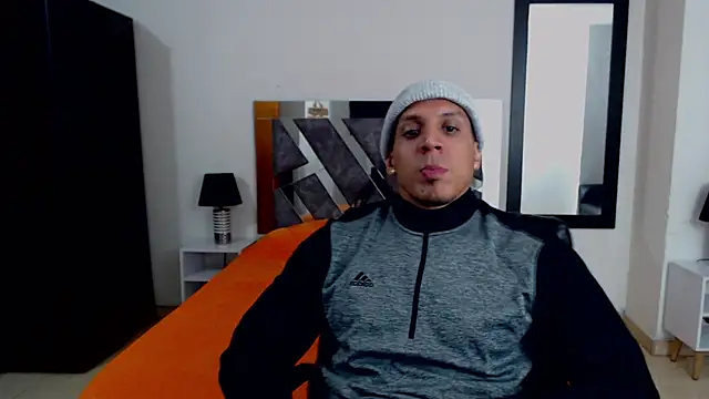 Frank heaven01 online show from 02-11-25, 05:26