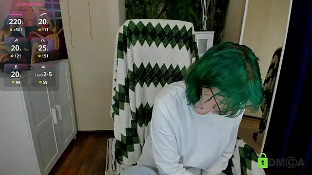 Snapshot of Melissa_Wells chatting on 02-14-25, 03:43 Melissa Wells online show from 02-14-25, 03:43