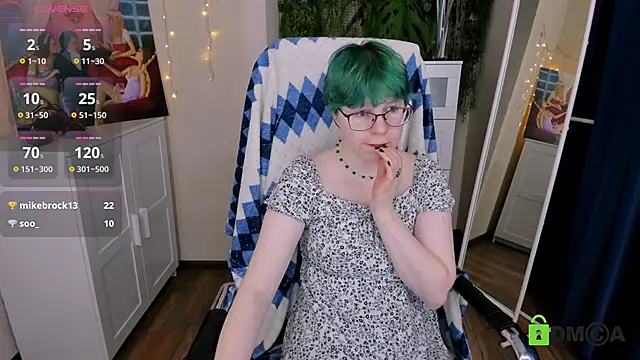 Snapshot of Melissa_Wells chatting on 02-25-25, 03:09 Melissa Wells online show from 02-25-25, 03:09