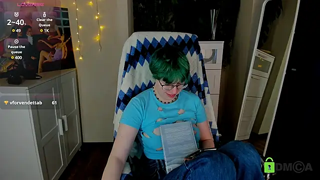 Snapshot of Melissa_Wells chatting on 02-28-25, 08:53 Melissa Wells online show from 02-28-25, 08:53