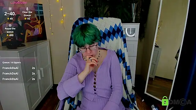 Snapshot of Melissa_Wells chatting on 03-02-25, 03:56 Melissa Wells online show from 03-02-25, 03:56