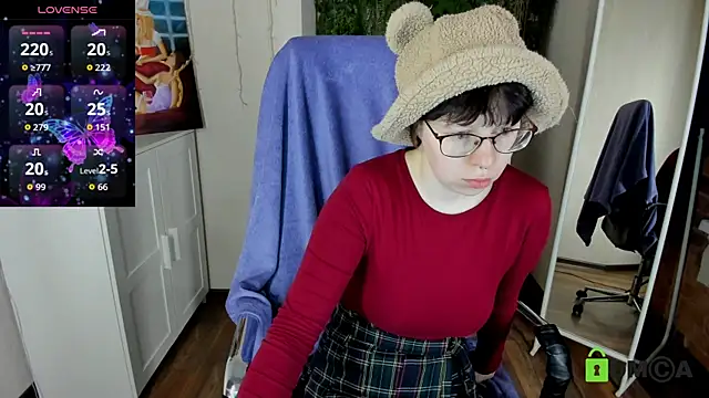 Snapshot of Melissa_Wells chatting on 10-09-25, 09:13 Melissa Wells online show from 10-09-25, 09:13