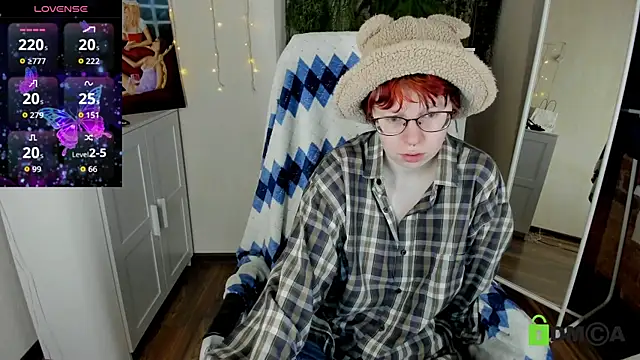 Snapshot of Melissa_Wells chatting on 10-23-25, 09:02 Melissa Wells online show from 10-23-25, 09:02