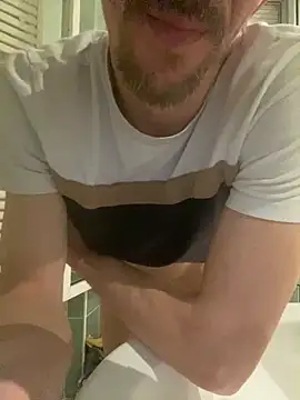 Maxthekid online show from 04-23-26, 08:55