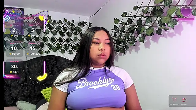 PaulinaSwan online show from 11-15-25, 06:11