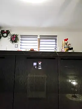 AnaFoxxy online show from 12-30-24, 08:10