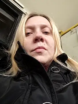 LeraSweet online show from 12-18-25, 04:46