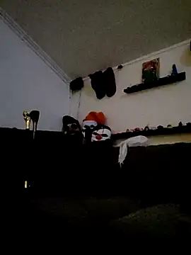 Snapshot of eltoulou chatting on 01-09-25, 06:47 eltoulou online show from 01-09-25, 06:47