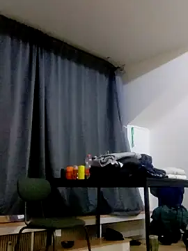 Snapshot of eltoulou chatting on 02-18-25, 02:27 eltoulou online show from 02-18-25, 02:27