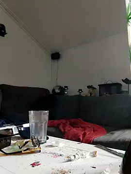 Snapshot of eltoulou chatting on 03-11-25, 12:39 eltoulou online show from 03-11-25, 12:39