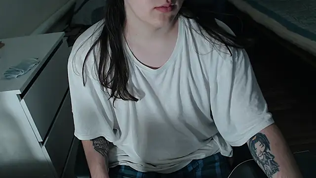 EvaMiron online show from 11-12-25, 11:25