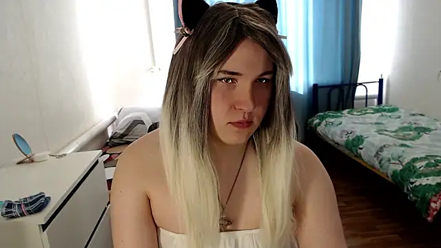 EvaMiron online show from 03-09-26, 09:35