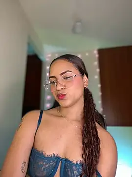 Snapshot of gretta_kler1 chatting on 12-25-24, 02:03 gretta kler1 online show from 12-25-24, 02:03