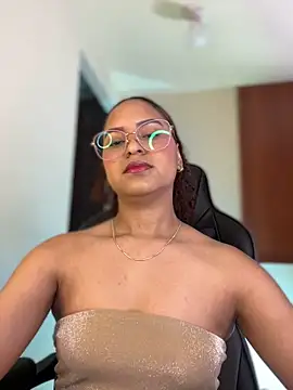 Snapshot of gretta_kler1 chatting on 01-08-25, 02:25 gretta kler1 online show from 01-08-25, 02:25