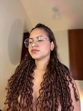 Snapshot of gretta_kler1 chatting on 01-15-25, 04:54 gretta kler1 online show from 01-15-25, 04:54