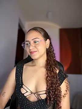 Snapshot of gretta_kler1 chatting on 03-19-25, 02:35 gretta kler1 online show from 03-19-25, 02:35