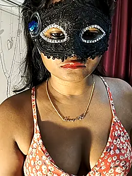 FANTASY QUEEN 07 online show from 11-24-25, 05:01