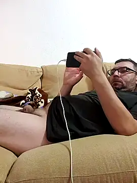 crissbadboy online show from 09-25-25, 04:32