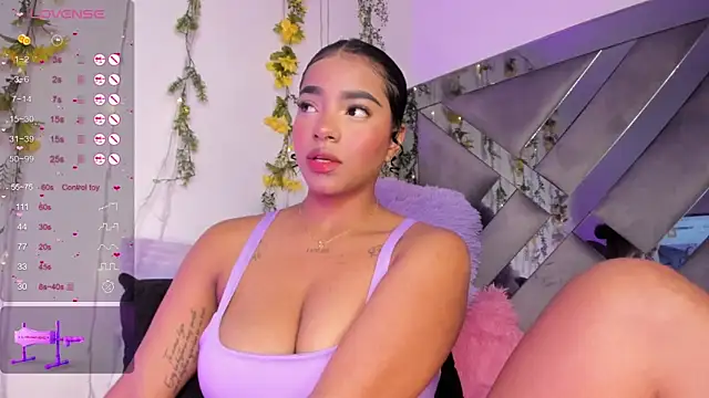 Iris hott1 online show from 02-11-25, 08:10