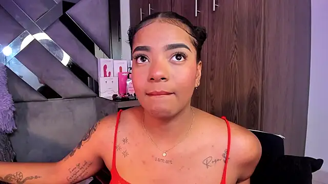 Iris hott1 online show from 03-02-25, 08:16