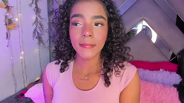 Iris hott1 online show from 03-18-25, 08:26